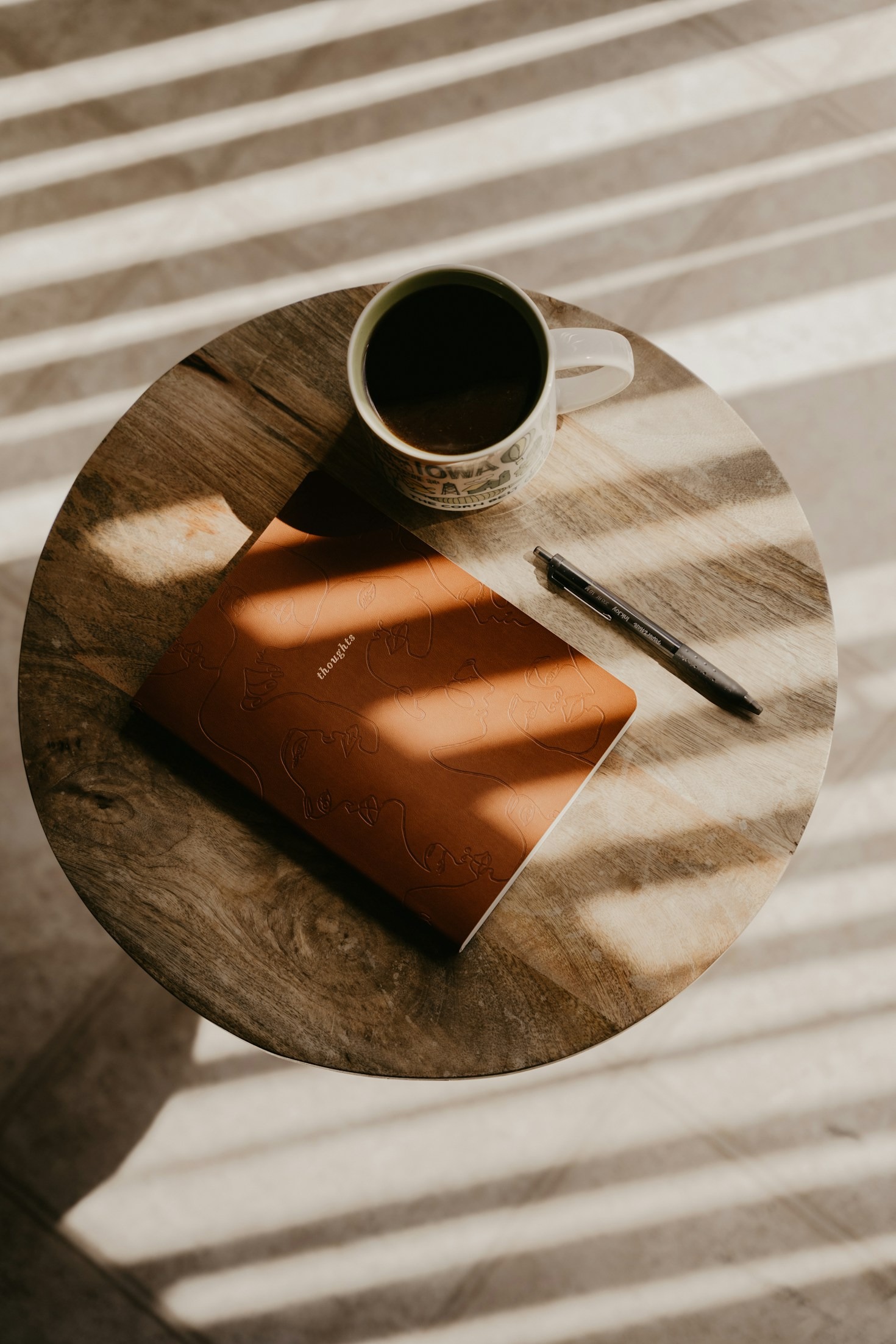 Crafting Meaningful Narratives from Daily Life